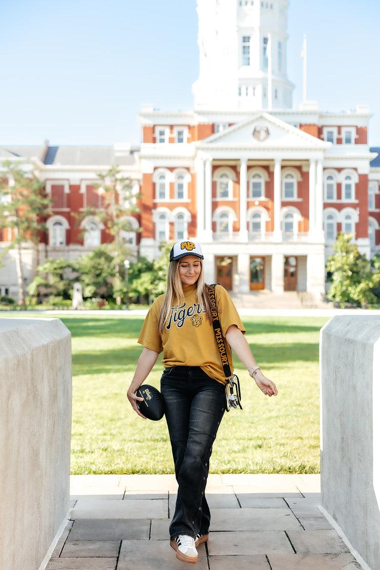 Go Get 'Em Missouri Tigers Graphic Tee | Unisex